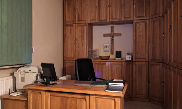 Biuro parafialne