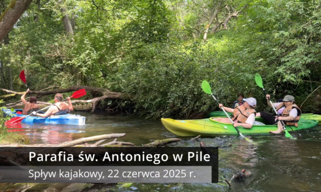 Parafialny spływ kajakowy     